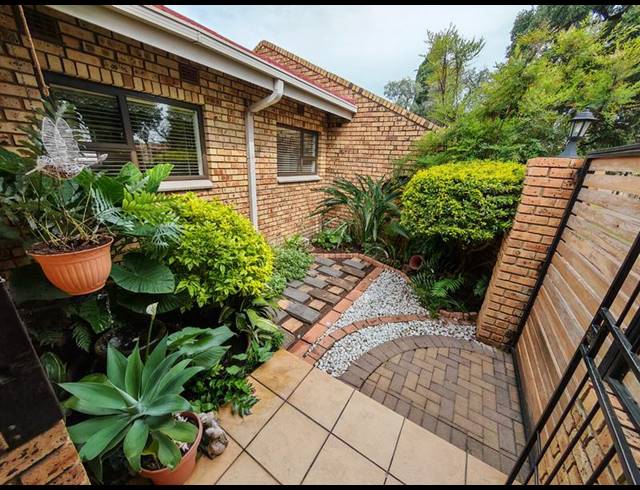 3 BEDROOM HOUSE FOR SALE IN VANDERBIJLPARK SW 2